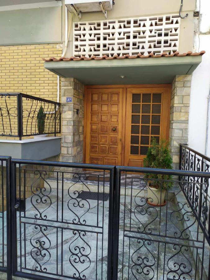 Meteora Family House Apartment กาลัมปากา ภายนอก รูปภาพ