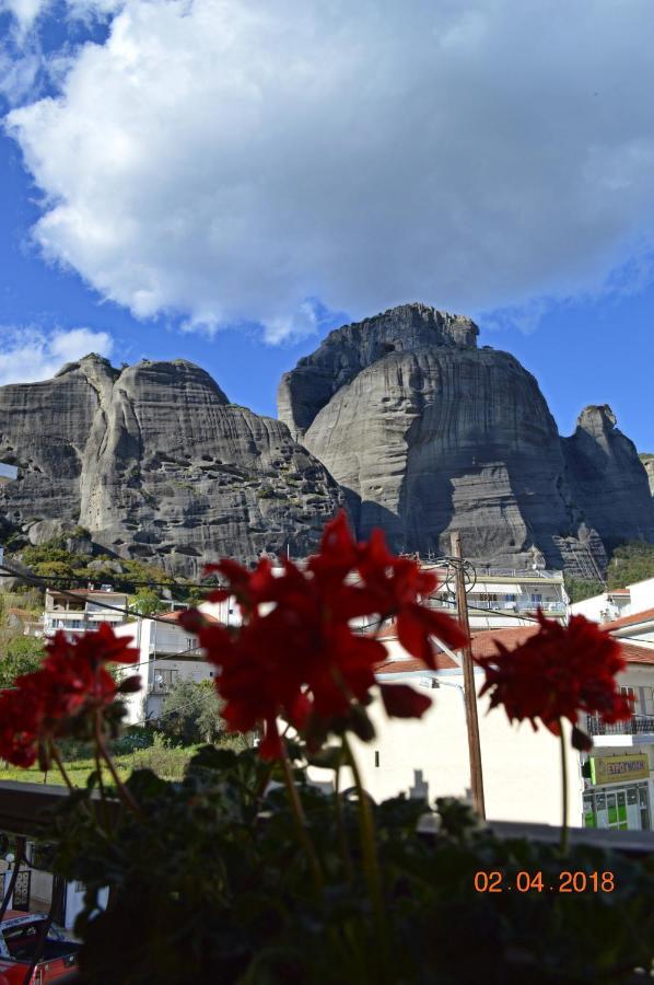 Meteora Family House Apartment กาลัมปากา ภายนอก รูปภาพ